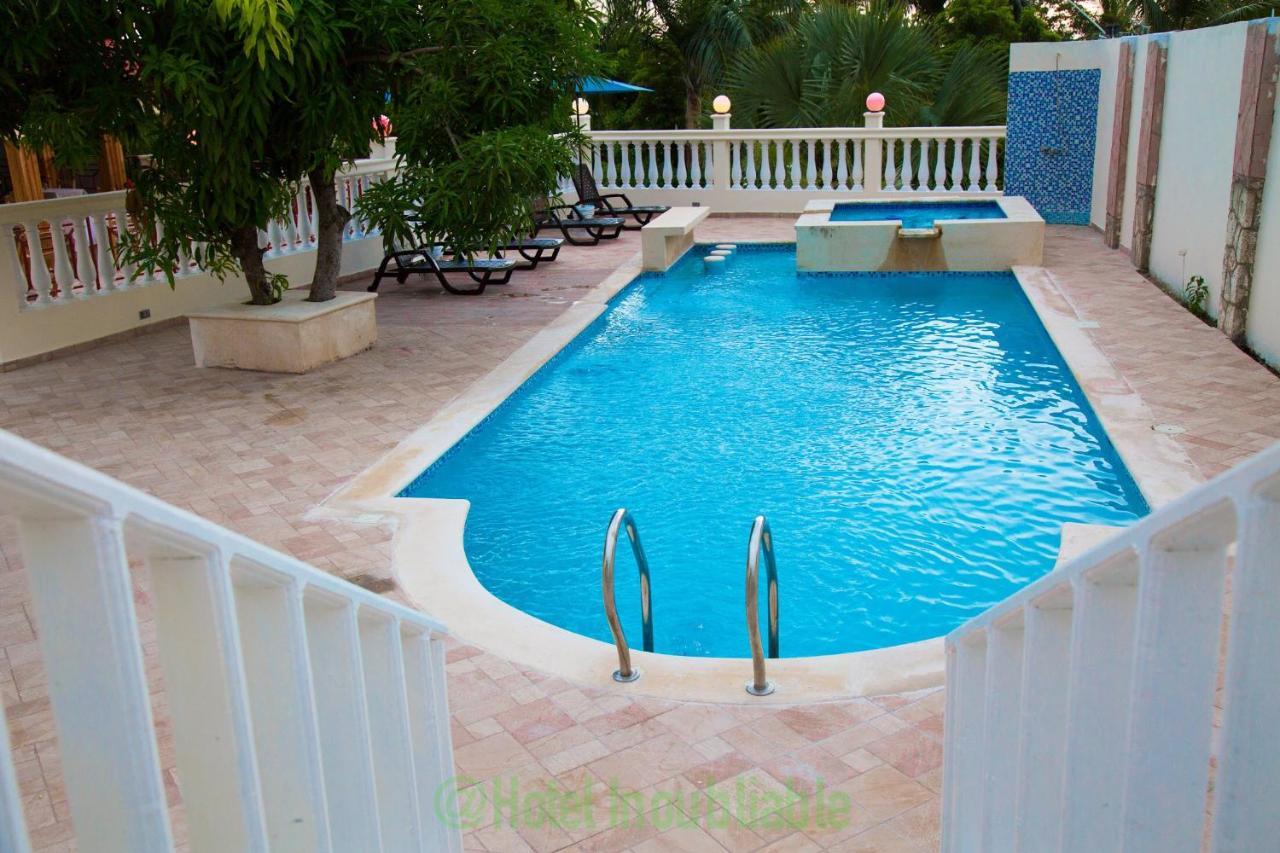 Hotel Inoubliable Cotterelle Bagian luar foto