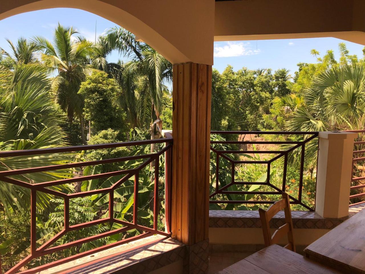 Hotel Inoubliable Cotterelle Bagian luar foto